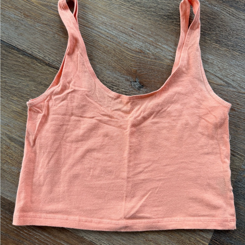 2 Rue21 Crop Tops - Picture 4 of 5